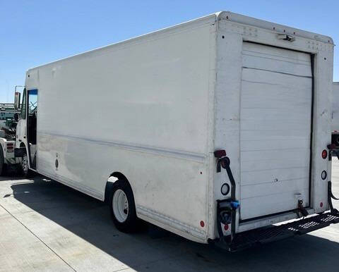 2013 Freightliner MT55 Chassis