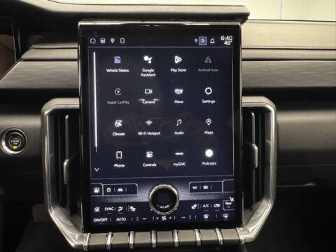 2024 GMC Acadia Elevation