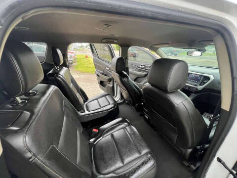2017 GMC Acadia SLT-1
