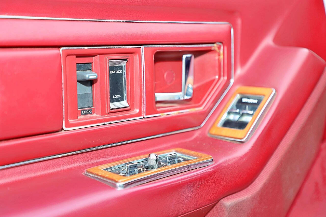 1988 Cadillac Eldorado Biarritz 55