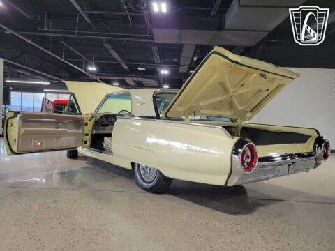 1963 Ford Thunderbird