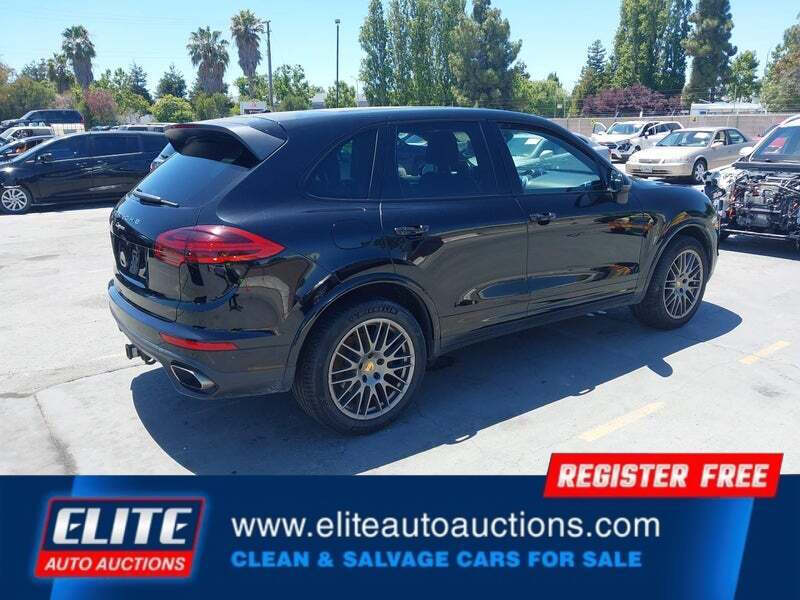 2017 Porsche Cayenne Platinum Edition