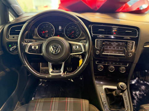 2015 Volkswagen Golf GTI