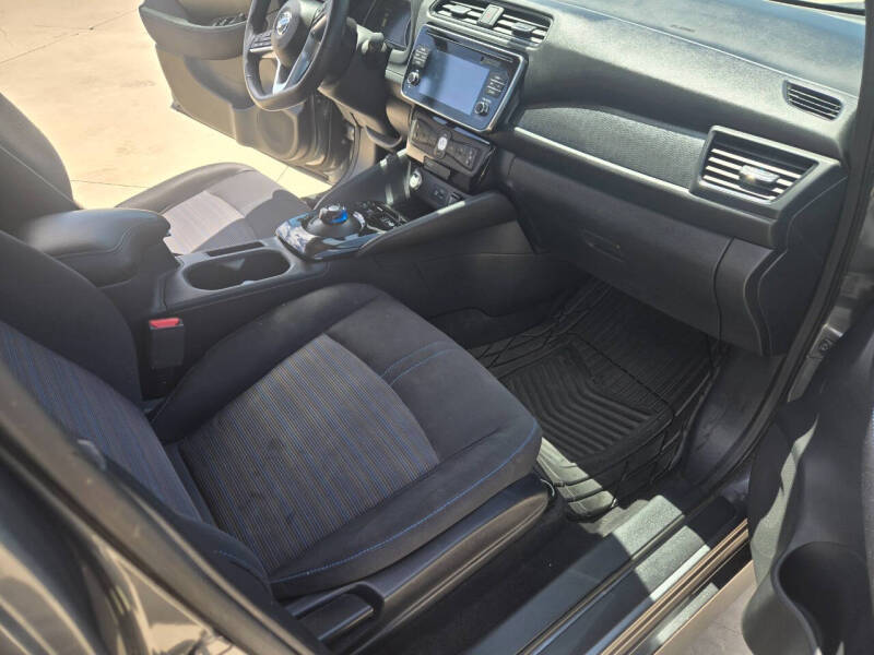 2019 Nissan LEAF SL
