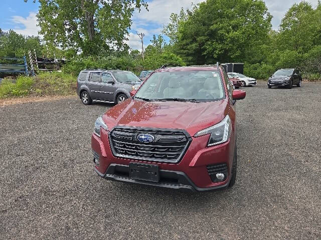 2023 Subaru Forester Premium