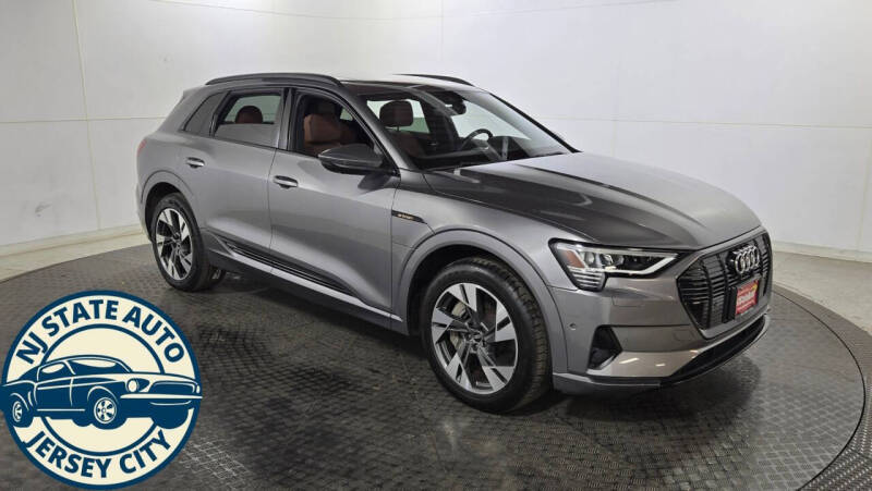 2021 Audi e-tron quattro Premium