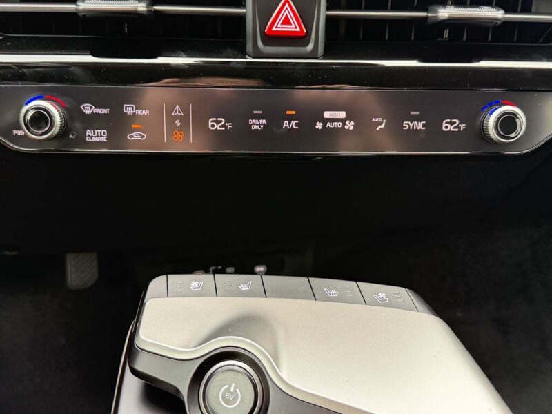 2026 Kia EV6 Wind
