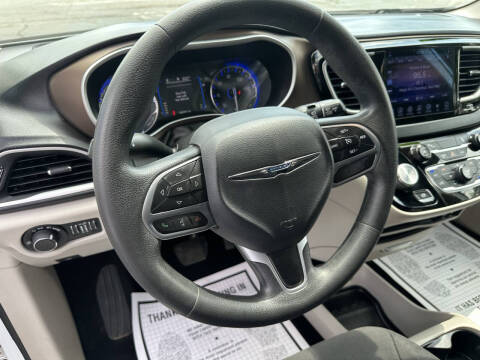 2017 Chrysler Pacifica Touring