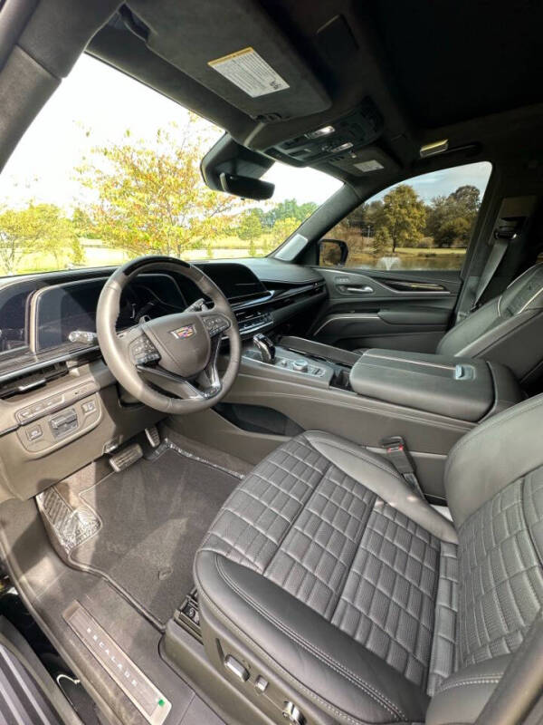 2023 Cadillac Escalade-V