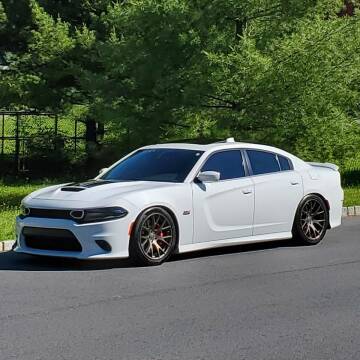 2018 Dodge Charger for sale at R & R AUTO SALES in Poughkeepsie NY