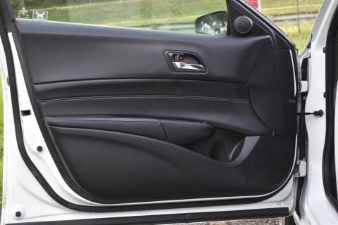 2013 Acura ILX 2.0L w/Tech