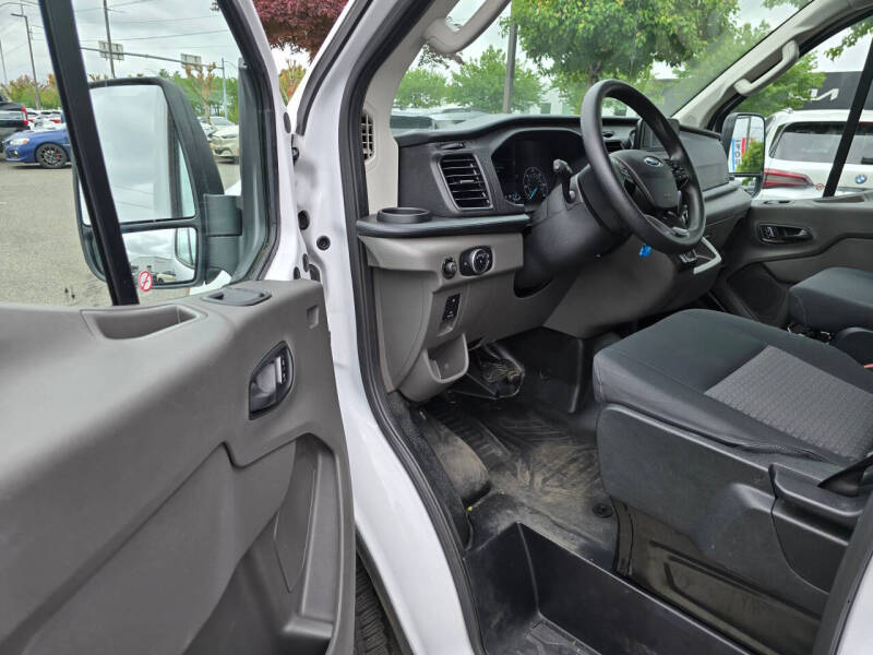 2025 Ford Transit