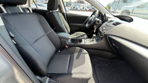 2012 Mazda MAZDA3 i Touring