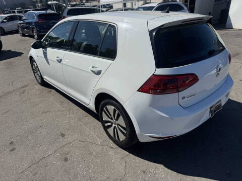 2015 Volkswagen e-Golf SEL Premium