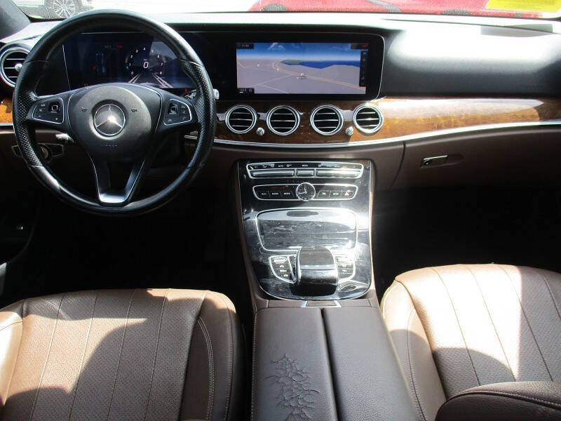 2017 Mercedes-Benz E-Class E 300 4MATIC