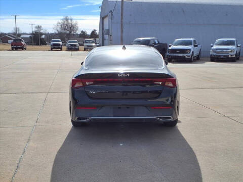 2022 Kia K5 LX