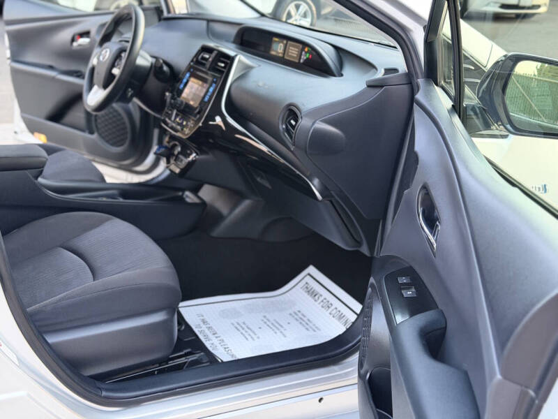 2018 Toyota Prius Two