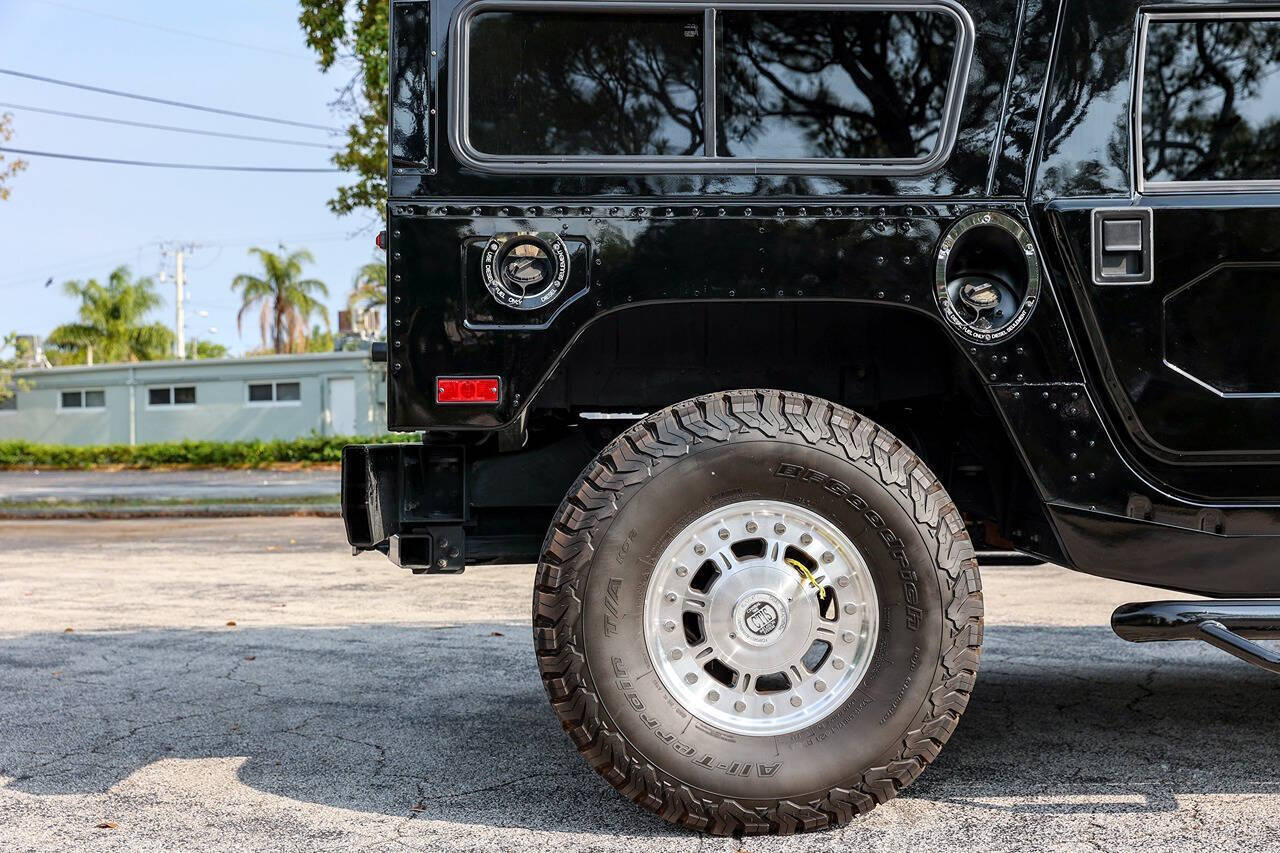 2004 HUMMER H1 11