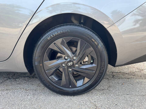 2021 Hyundai Elantra SEL