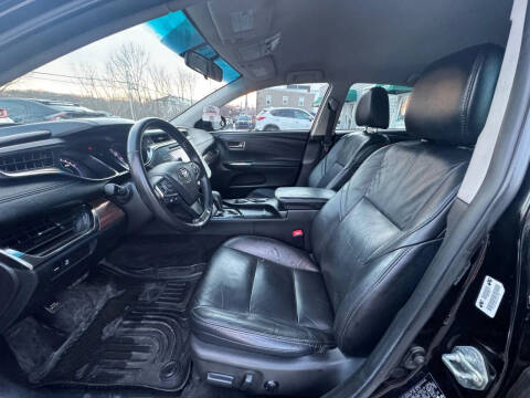 2014 Toyota Avalon Hybrid XLE Premium