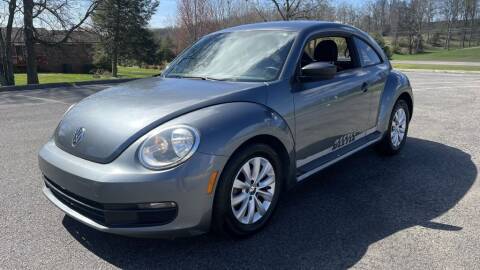 2013 Volkswagen Beetle for sale at 411 Trucks & Auto Sales Inc. in Maryville TN