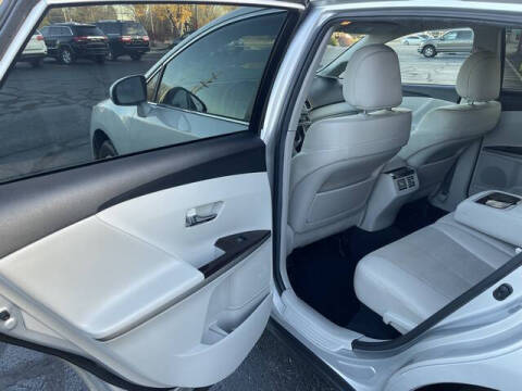 2012 Toyota Venza LE