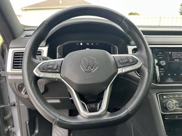 2023 Volkswagen Atlas Cross Sport V6 SEL R-Line Black 4Motion