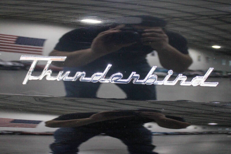 1956 Ford Thunderbird