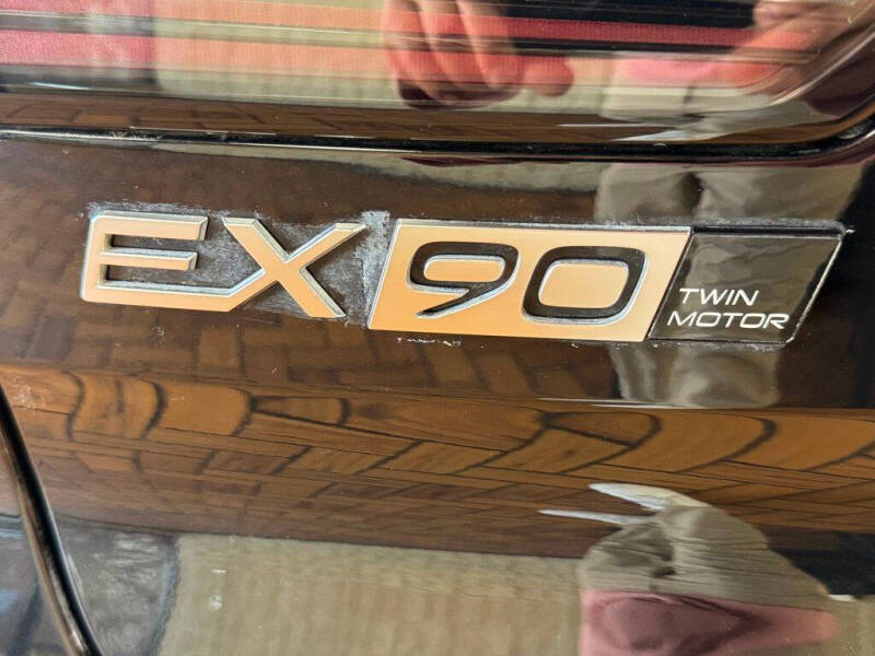 2025 Volvo EX90 Twin Plus 7P