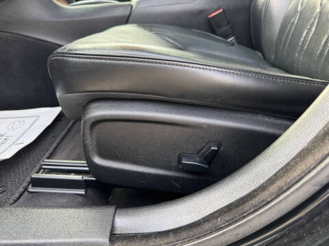 2017 Chrysler 300 C Platinum