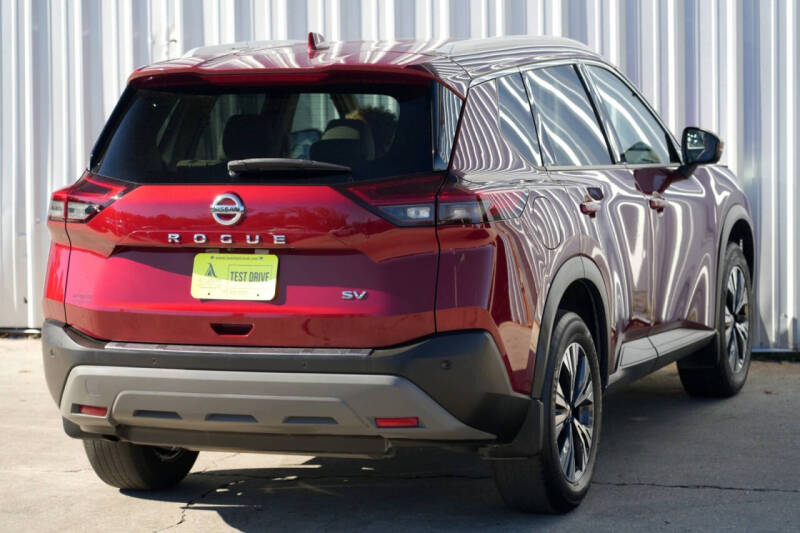 2021 Nissan Rogue SV