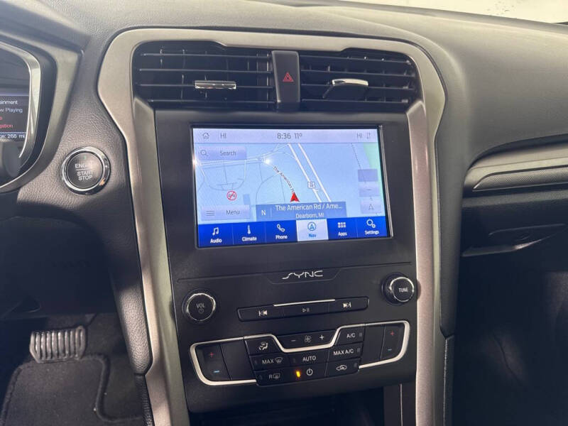 2020 Ford Fusion Hybrid SE