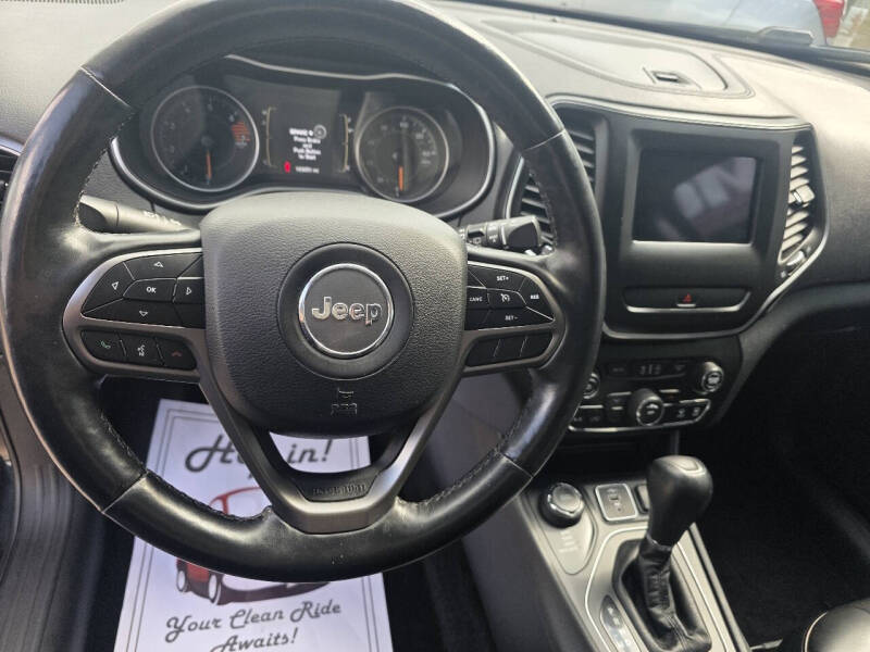 2019 Jeep Cherokee Latitude Plus