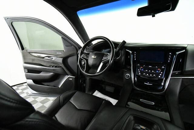 2020 Cadillac Escalade Platinum