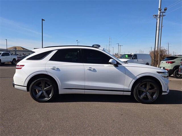 2023 Genesis GV70 2.5T Standard