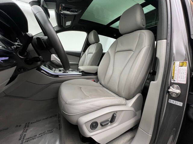 2022 Audi Q7 quattro Premium Plus 55 TFSI