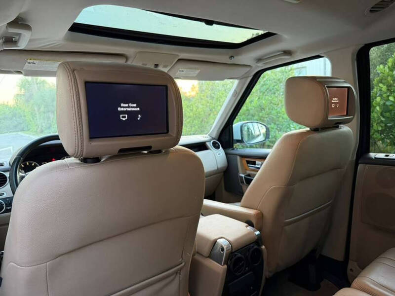 2015 Land Rover LR4 HSE