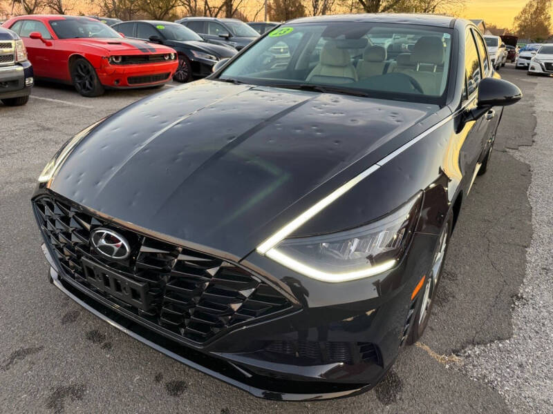 2023 Hyundai Elantra SE