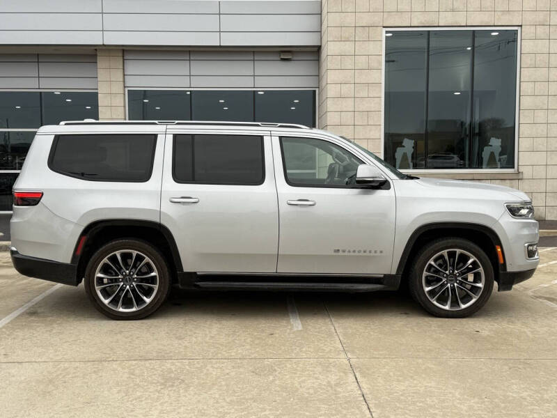 2022 Jeep Wagoneer Series II
