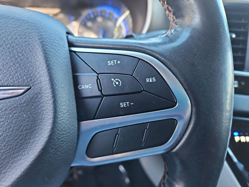 2020 Chrysler Pacifica Touring L