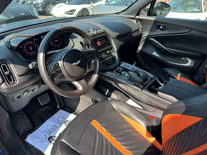 2023 Aston Martin DBX 707