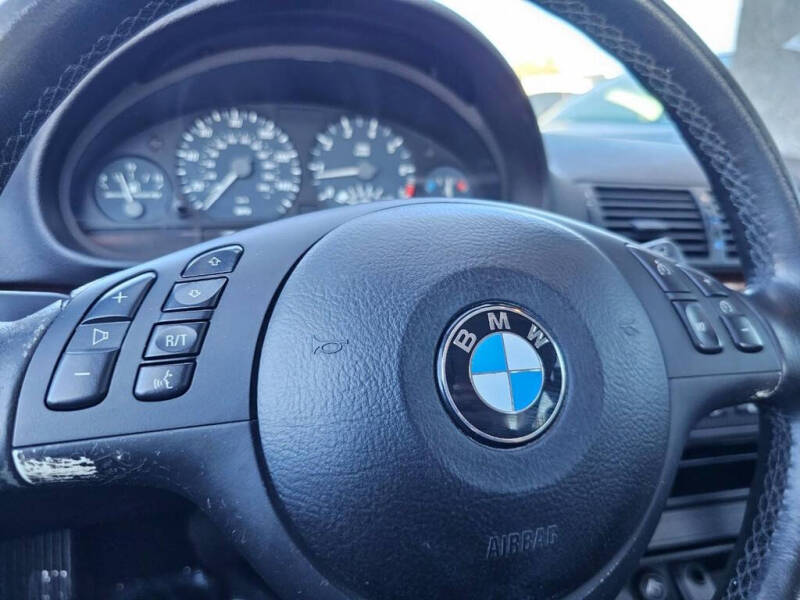 2004 BMW 3 Series 325Ci