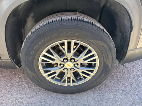 2024 Chevrolet Traverse LT