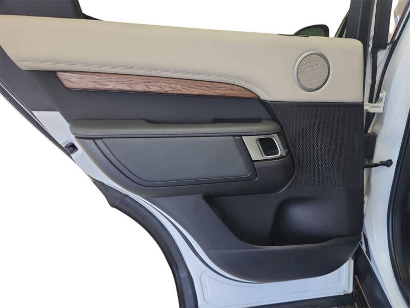 2017 Land Rover Discovery HSE