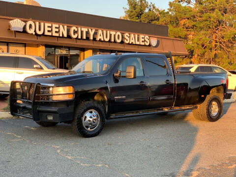 2011 Chevrolet Silverado 3500HD for sale at Queen City Auto Sales in Charlotte NC