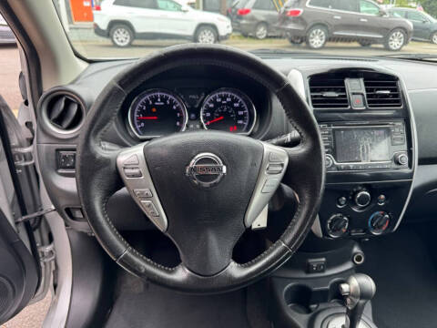 2018 Nissan Versa