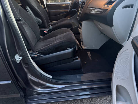 2015 Dodge Grand Caravan SE