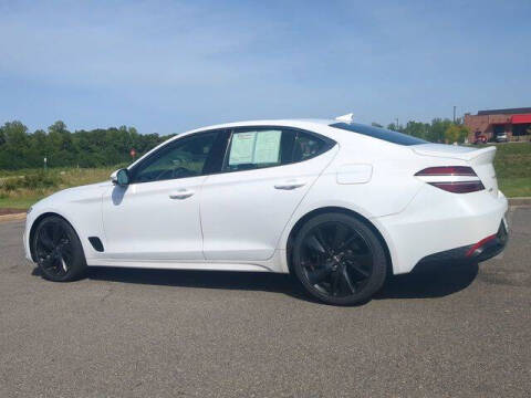 2023 Genesis G70