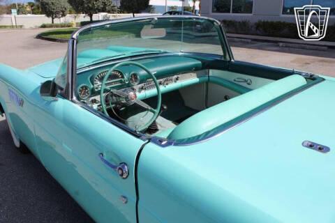 1955 Ford Thunderbird