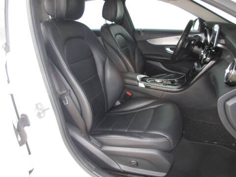 2017 Mercedes-Benz C-Class